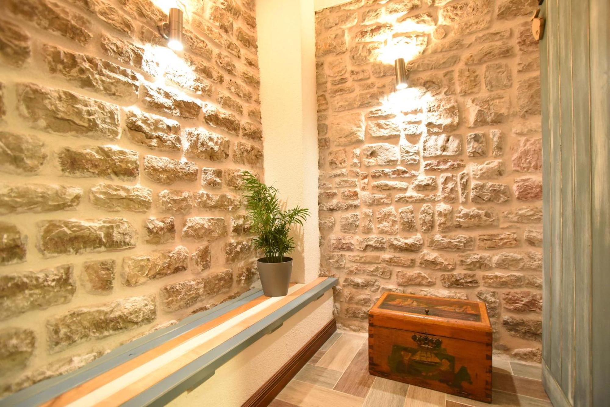 Guest House Amfora Будва Екстериор снимка